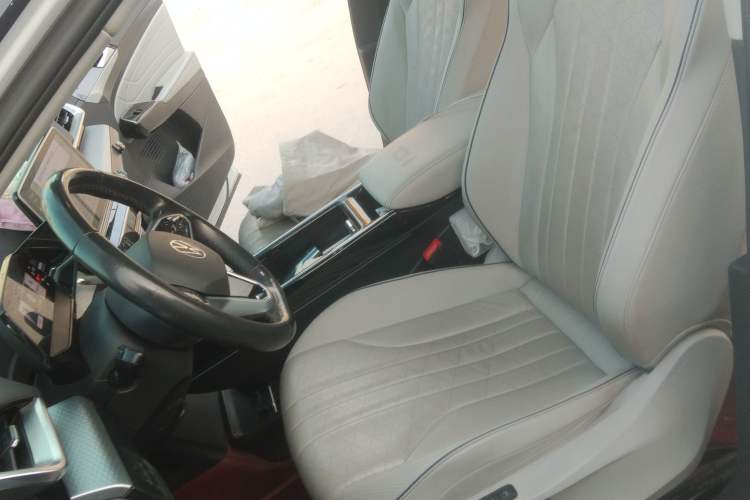 Used Volkswagen ID.6 X 2022 ZhiXiang Pure Long-Range Edition Left Front Seat