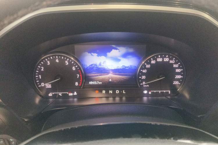 Used Ford Escape 2020 EcoBoost 245 Two-Wheel-Drive Titanium Edition
