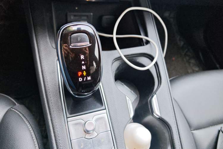 Used Cadillac XT4 2018 28T Two-Wheel Drive Leading Version