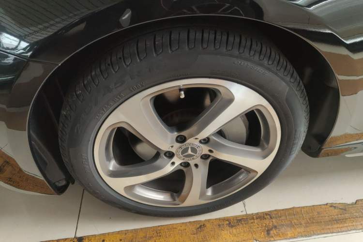 Used Mercedes-Benz E-Class 2018 Restyled E 300 L Sport Luxury Edition