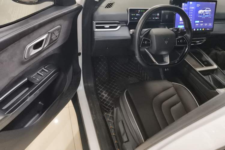 Used NETA X 2023 400 Lite Driver Seat