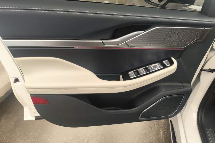 Used Lincoln Z 2022 iKoo Deluxe Edition