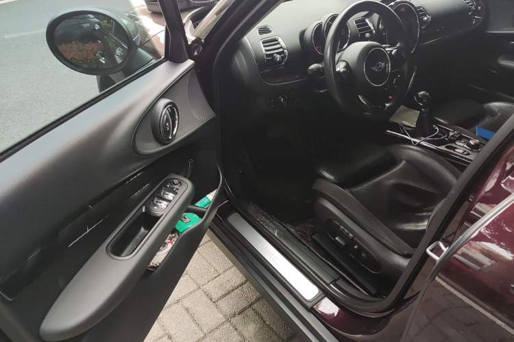 Used MINI Clubman 2016 1.5T COOPER Connoisseur Edition