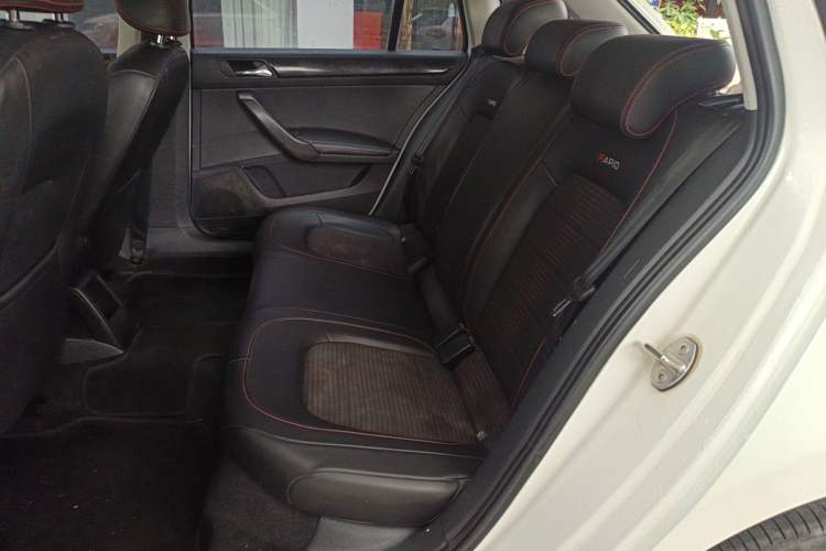 Used Skoda Rapid Spaceback 2016 Facelifted TSI230 DSG Smart Drive Version
