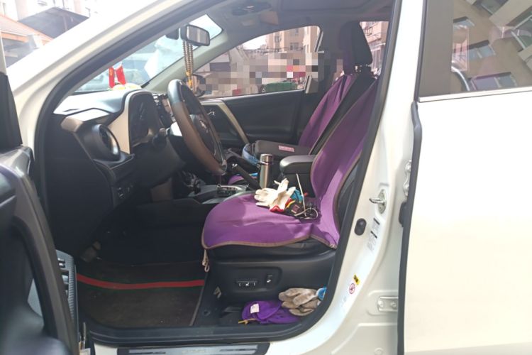 Used Toyota RAV4 2013 2.5L Automatic 4x4 Luxury Edition
