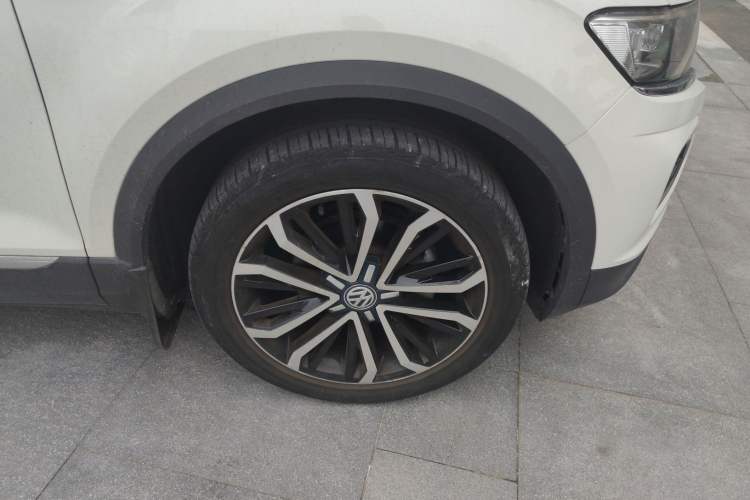 Used Volkswagen T-ROC 2020 280TSI DSG Two-Wheel-Drive Luxury Version
