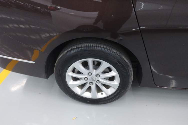 Used Buick GL8 2017 ES 28T Premium Version China V Standard