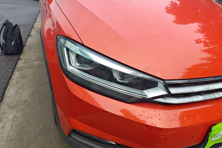 Used Volkswagen Touran 2018 Volkswagen Touran L 280TSI DSG Boundary Luxury Edition 6 Seats China V Emission Standard
