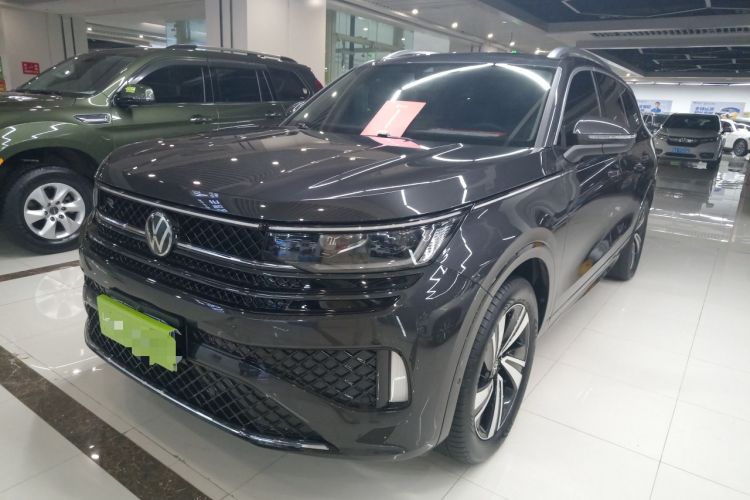 Used Volkswagen Tavendor 2024 380TSI All-Wheel Drive R-Line Cruise Edition