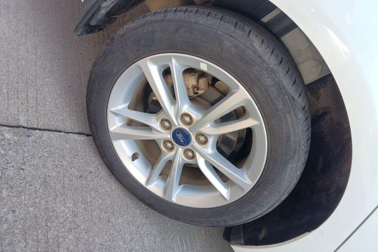 Used Ford Escort 2019 Revised Version 1.5L Automatic Enjoyment Type China VI Standard