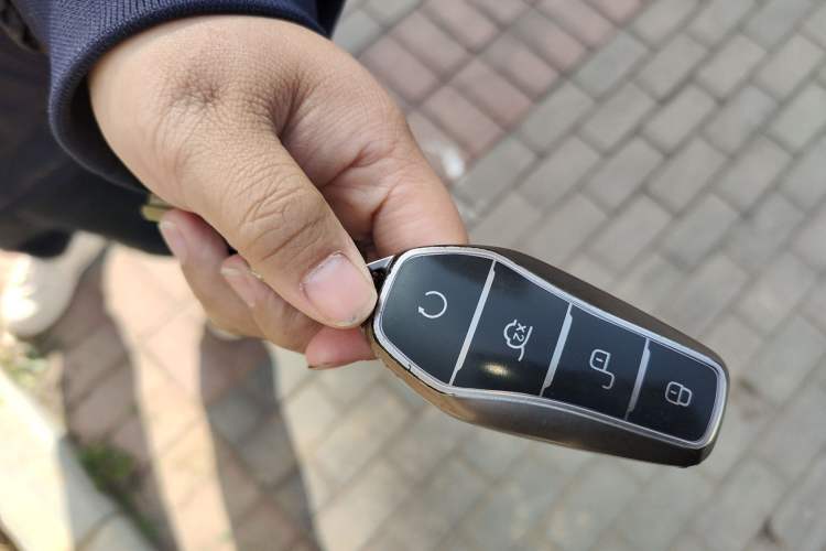 Used BYD Qin L 2025 DM-i Smart Drive 120KM Leading Model
