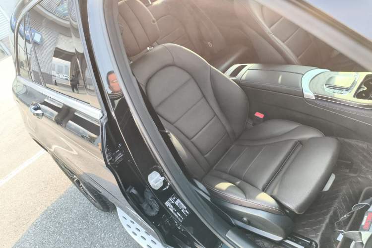 Used Mercedes-Benz GLC 2021 GLC 260 L 4MATIC Luxury Model
