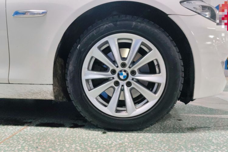 Used BMW 5 Series 2013 525Li Luxury Model