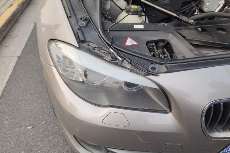 Used BMW 5 Series 2013 525Li Leading Model