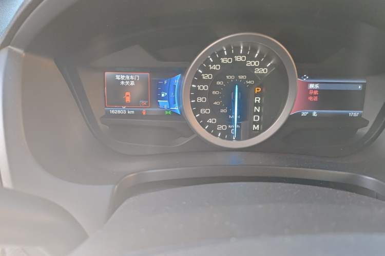 Used Ford Explorer 2013 3.5L Deluxe Model