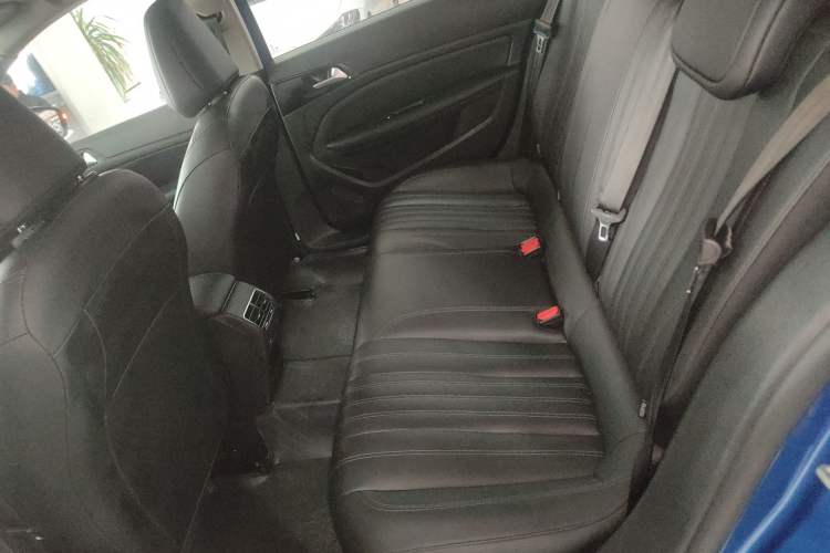 Used Peugeot 408 2019 350THP Automatic Luxury Edition China V Standard Left Rear Seat