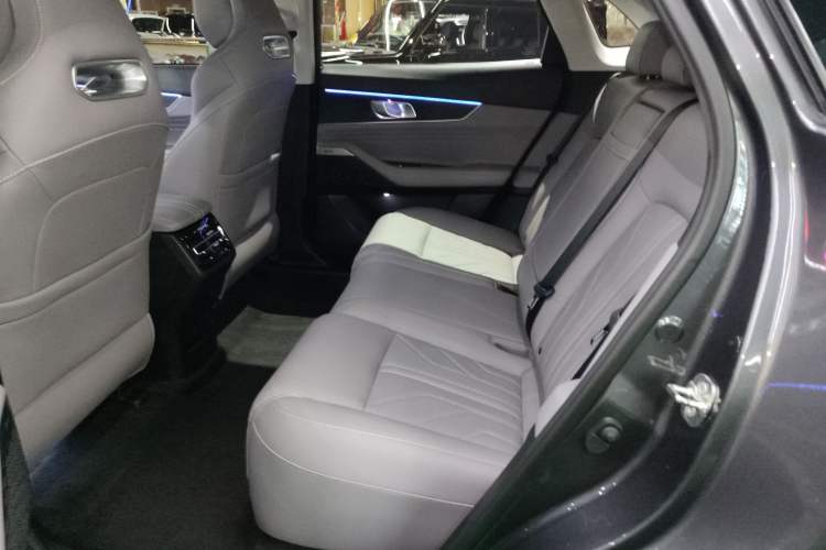 Used CHANGAN UNI-K iDD 2023 Zhidian iDD 1.5T 135km Smart & Fun Model Left Rear Seat