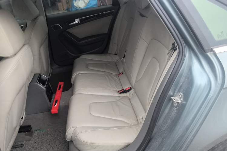 Used Audi A4L 2010 2.0 TFSI Comfort Edition
