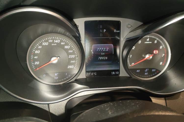 Used Mercedes-Benz GLC 2019 GLC 260 L 4MATIC Dynamic Model