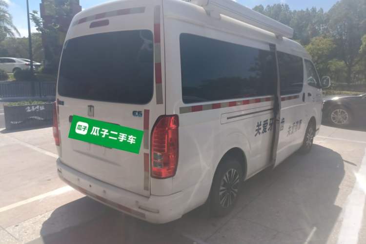 Used Farizon Xingxiang E6 2022 Van with High Roof Equipped with CATL 50.23 kWh Battery Exterior 5