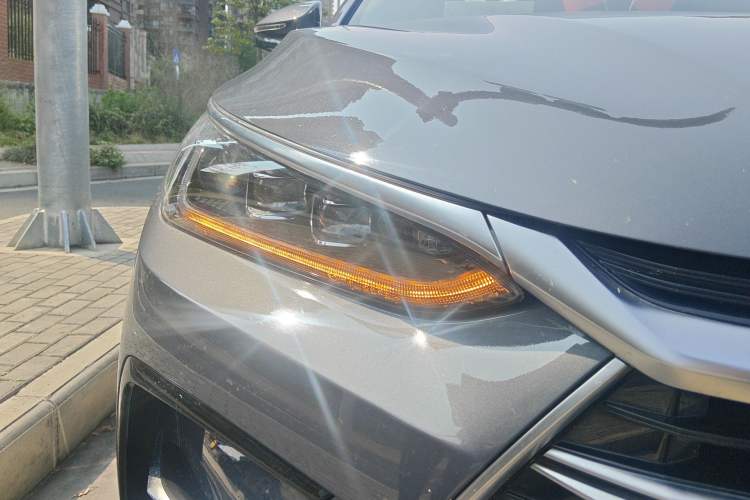 Used BYD Tang New Energy 2021 DM-i 112KM Prestige Model Right Front Headlight