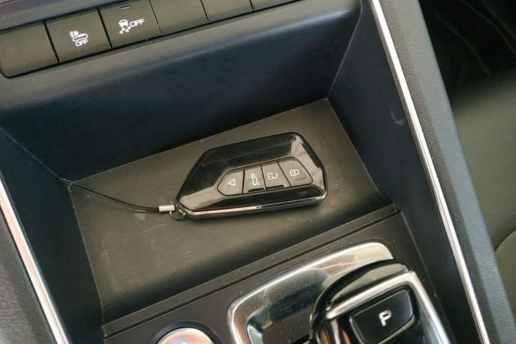 Used Dongfeng Aeolus E70 2021 Revised Version 360H Battery-Swap Edition
