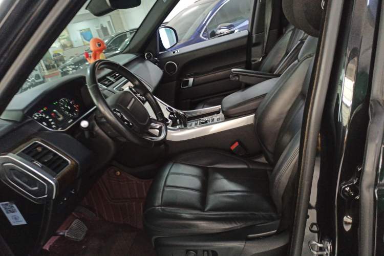 Used Land Rover Range SportNew Energy 2018 P400e Left Front Seat