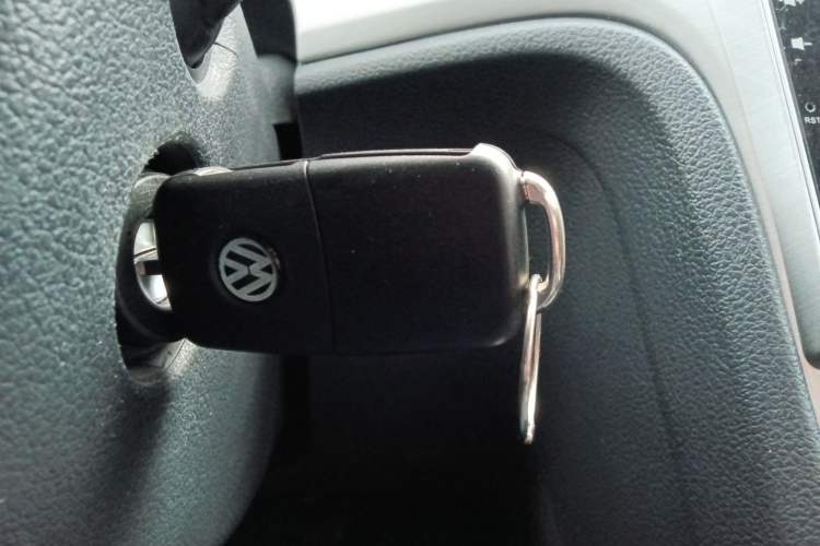 Used Volkswagen Passat 2015 1.8TSI DSG Prestige Edition Vehicle Key