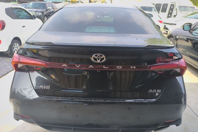 Used Toyota Avalon 2019 2.5L Ambition Version China VI Standard Rear
