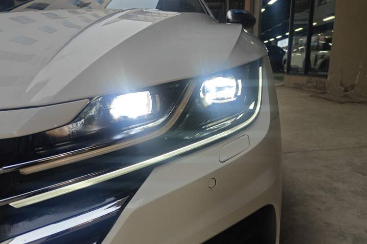 Used Volkswagen FAW-Volkswagen CC 2019 330TSI Glamour Edition China VI