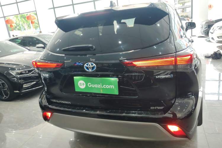 Used Toyota Highlander 2023 2.5L Smart Electric Hybrid Dual-Engine Four-Wheel Drive Prestige Version – 7 Seats Rear