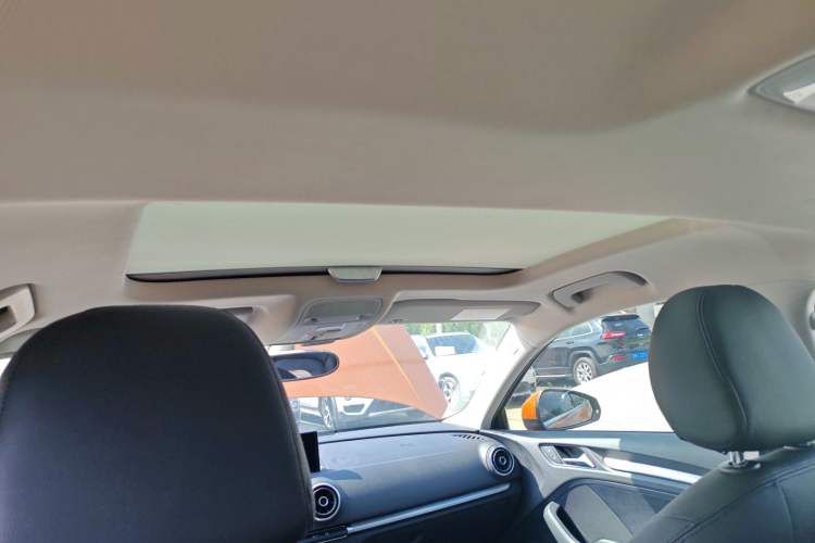 Used Audi A3 2015 Sportback 35 TFSI Millionth Anniversary Intelligent Leading Model
