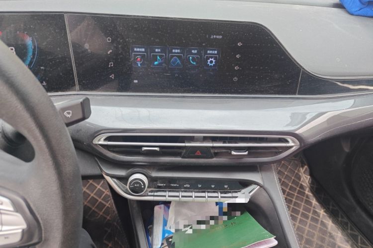 Used CHANGAN Eado 2020 PLUS 1.6L GDI Manual Elite Model Audio And AC Panel