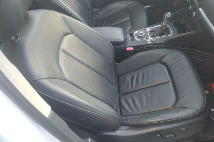 Used Audi A3 2015 Limousine 40 TFSI Automatic Comfort Model