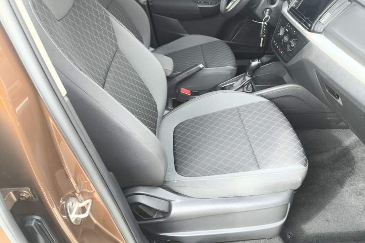 Used Skoda Kamiq 2018 1.5L Automatic Standard Version China V Emission Standard
