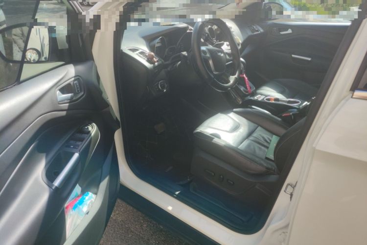 Used Ford Kuga 2013 2.0L GTDi Four-Wheel-Drive Sport Model
