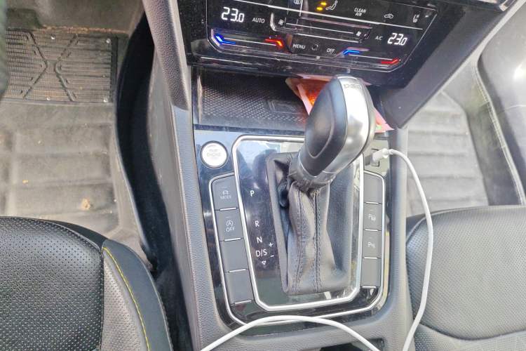 Used Volkswagen FAW-Volkswagen CC 2021 380TSI Striking Edition
