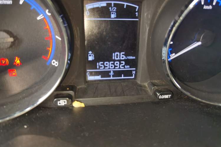 Used FORTHING S500 2016 1.6L Manual Luxury Model
