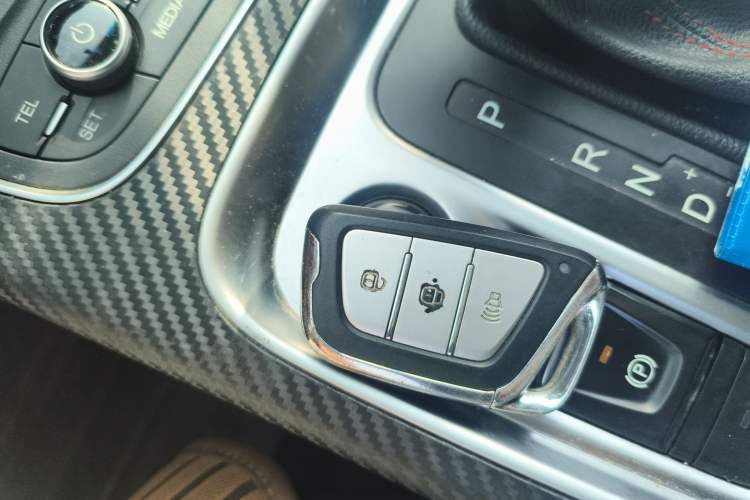 Used JAC Refine S7 2017 2.0T Automatic Luxury Model