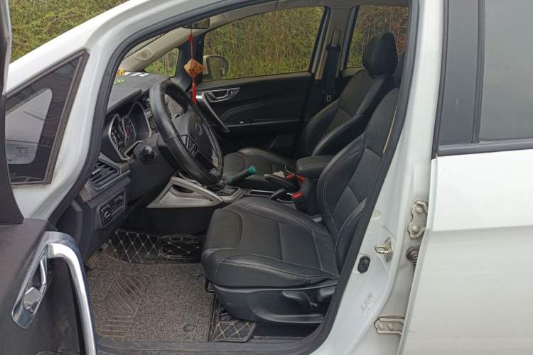 Used Geely Auto Vision X3 2017 1.5L Automatic Luxury Model
