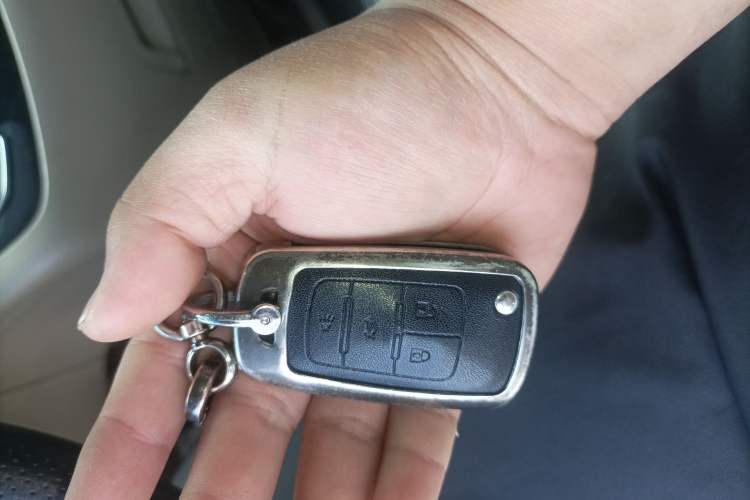 Used Buick GL8 2015 2.4L Luxury Business Premium Edition Vehicle Key