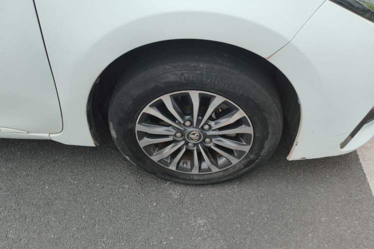 Used Toyota Corolla 2017 Revised Version 1.2T S-CVT GL-i
