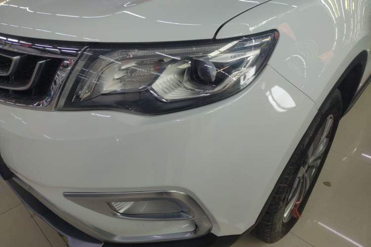 Used Geely Auto Emgrand X7 Sport 2016 1.8TD Automatic ZhiZun Version
