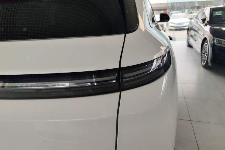 Used Li Auto L7 2023 Pro Model