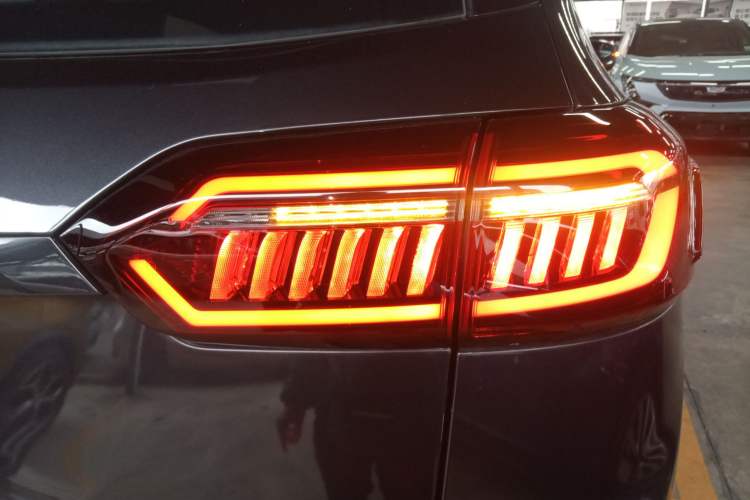 Used Chery Tiggo 8 PLUS 2021 290TGDI DCT Haoting Edition