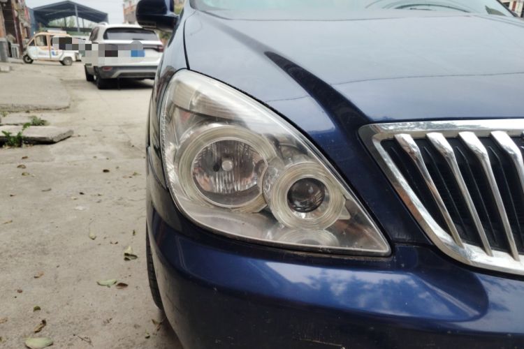 Used Buick GL8 2014 2.4L Classic Edition Right Front Headlight