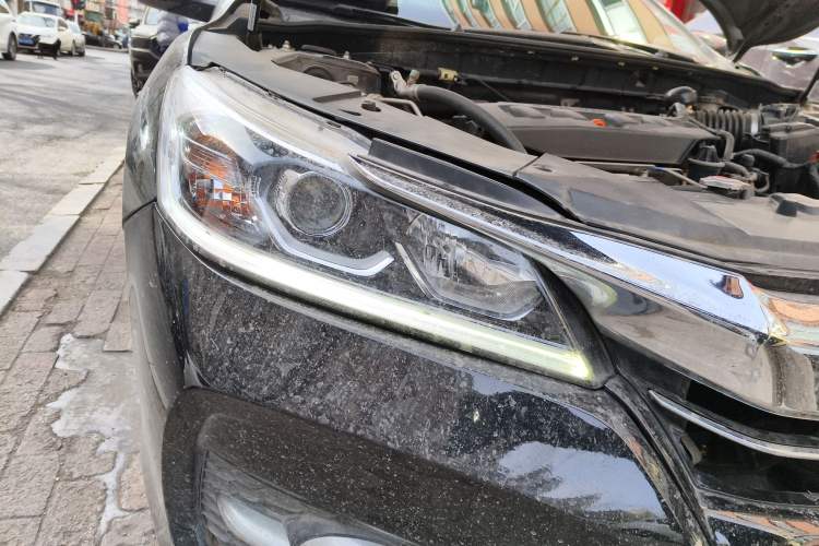 Used Honda Accord 2016 2.0L Comfort Edition
