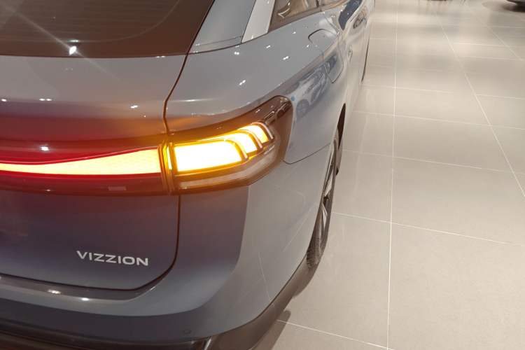 Used Volkswagen ID.7 VIZZION 2024 AIR model