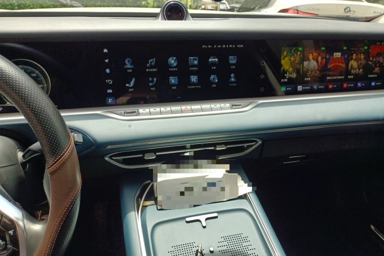 Used VOYAH FREE 2024 Ultra-Long Range Intelligent Driving Version Audio And AC Panel