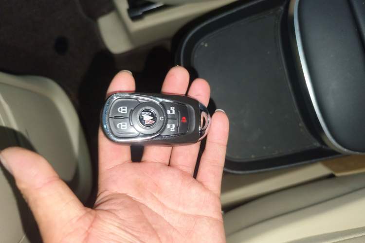 Used Buick GL8 2023 ES Lu Zun Deluxe Model